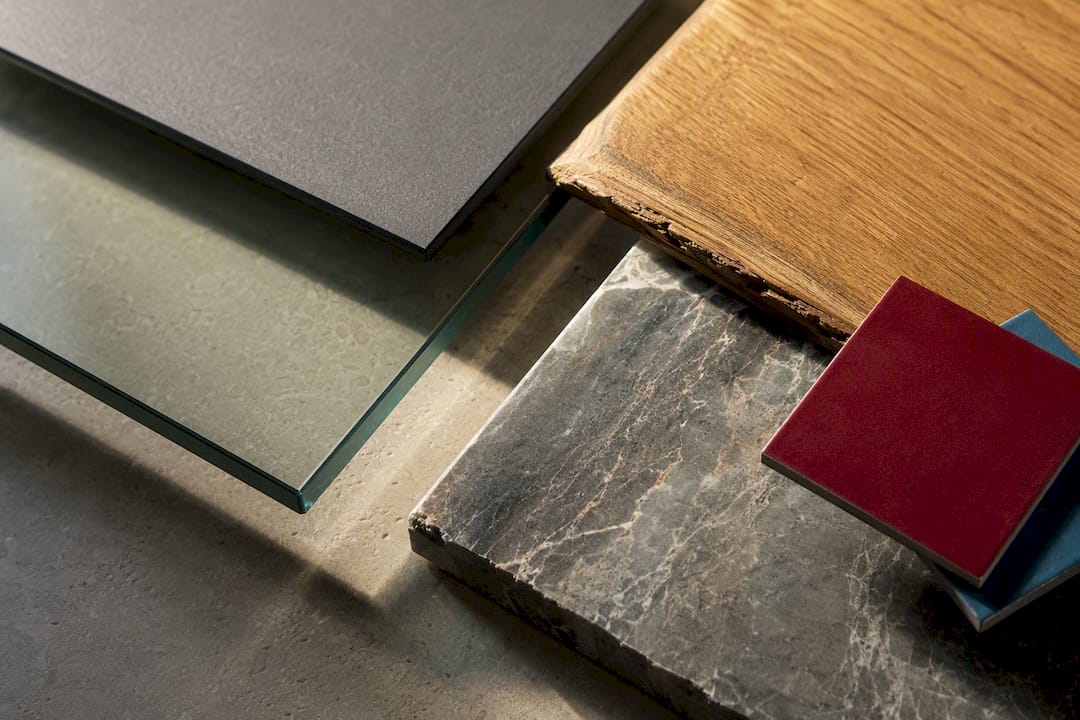 Dettagli sui materiali dei tavolini dal design moderno