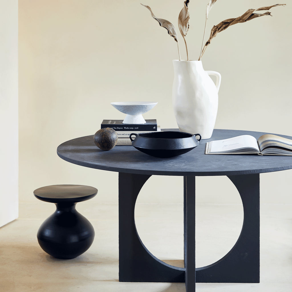 Tummy - Side table in metallo, nero
