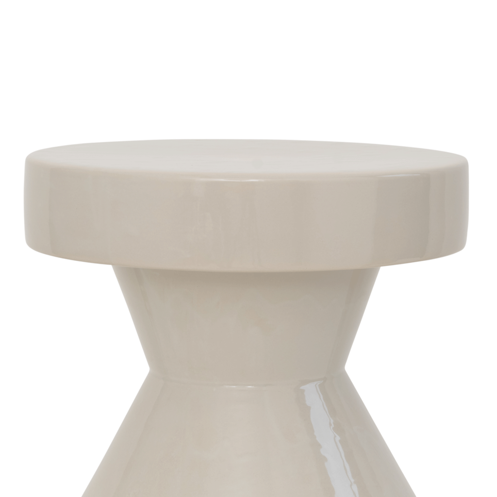 Sculptural - side table in ceramica