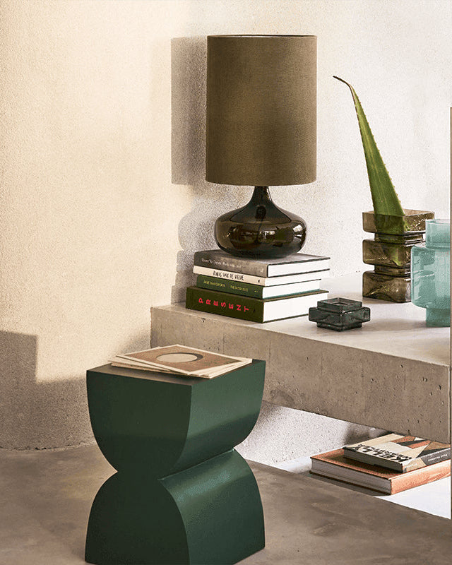 Corvo - side table in legno di mango