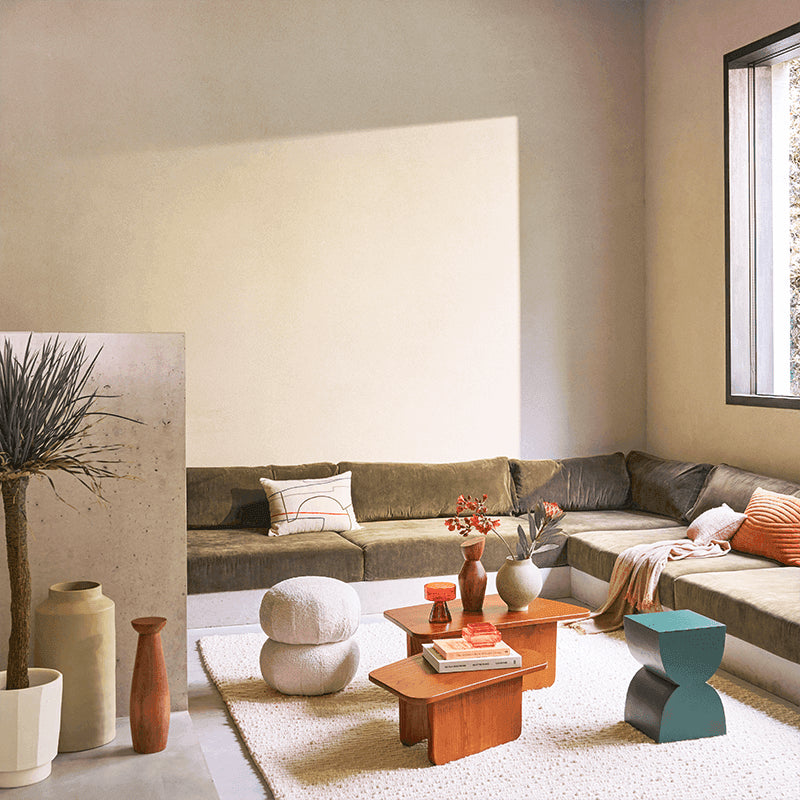 Corvo - side table in legno di mango