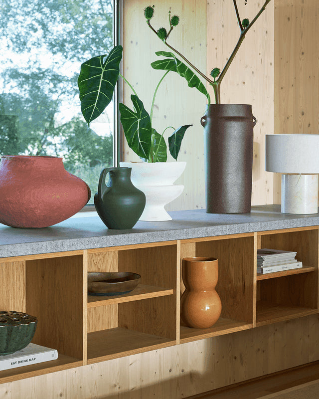 Tyra - Lampada da tavolo con base in marmo