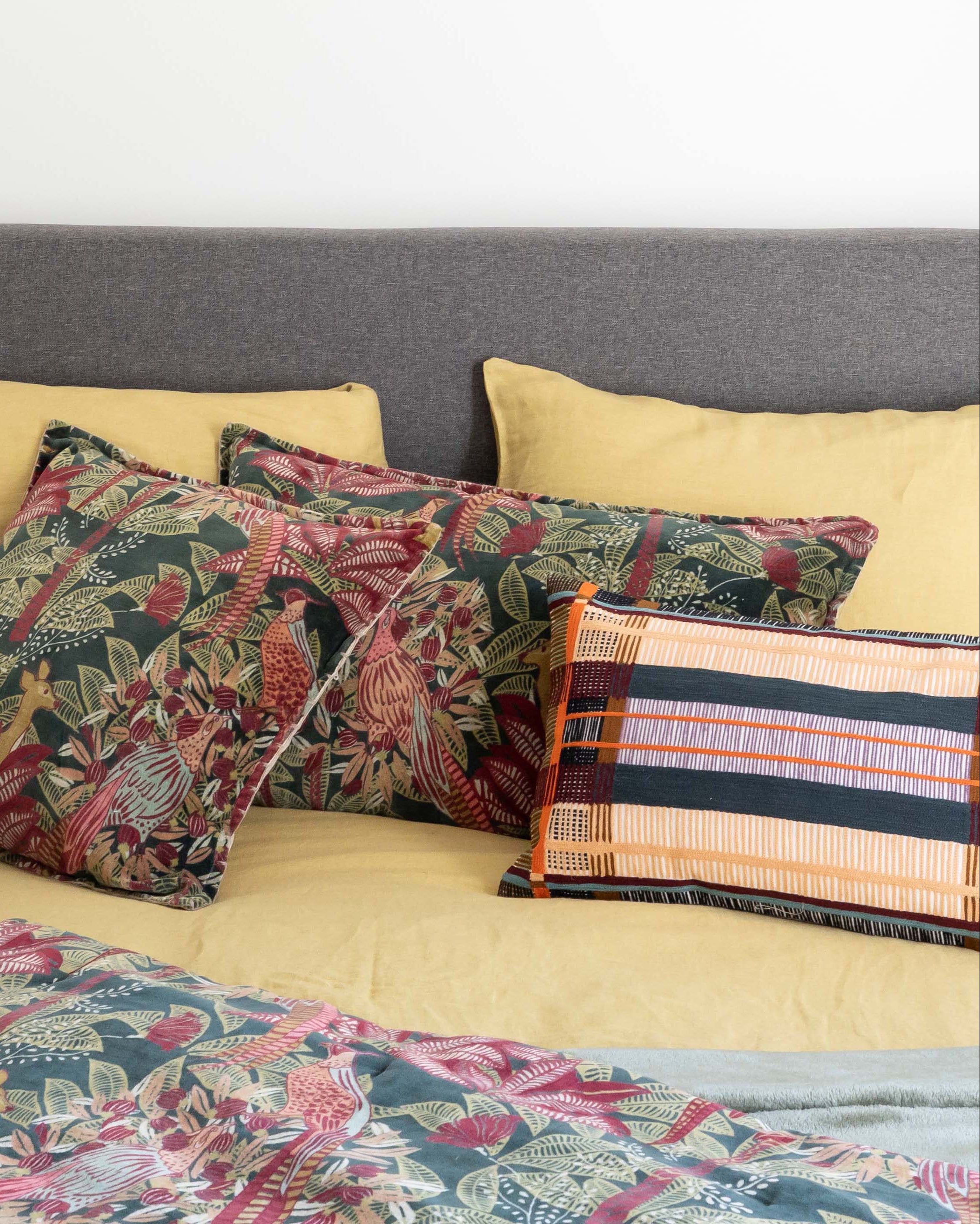 Cuscino ricamato Kaël Multico 40 X 65