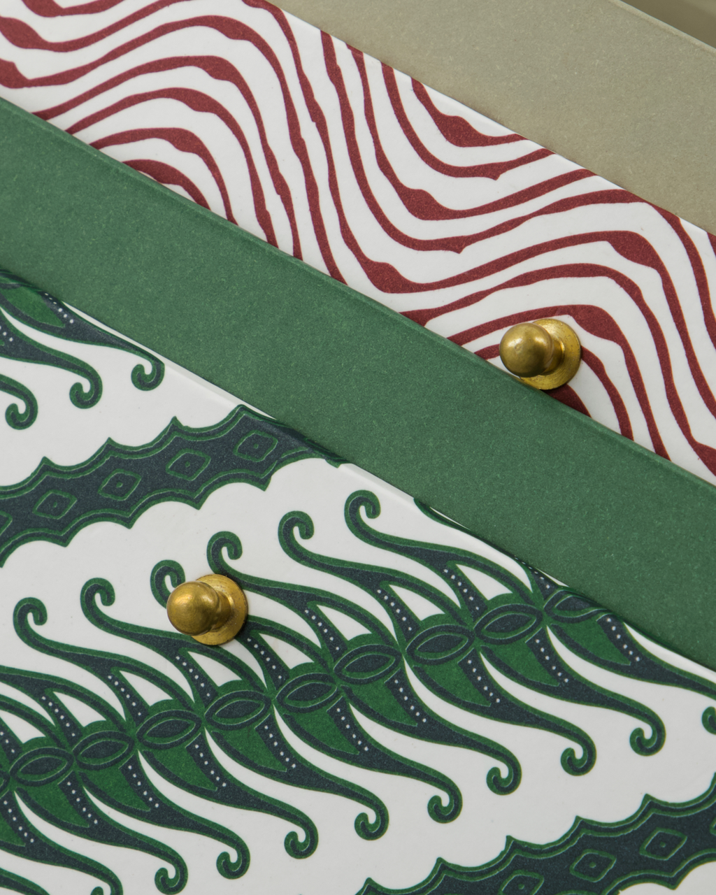 Keep - set due scatole decorate, fantasia verde e rossa