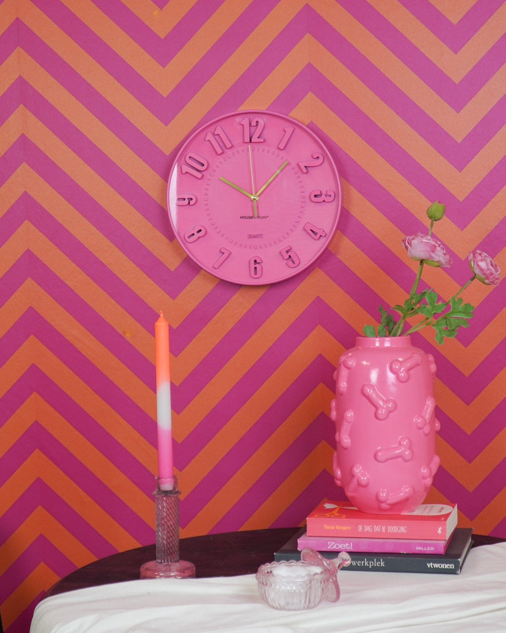 Neon - Orologio da parete fucsia