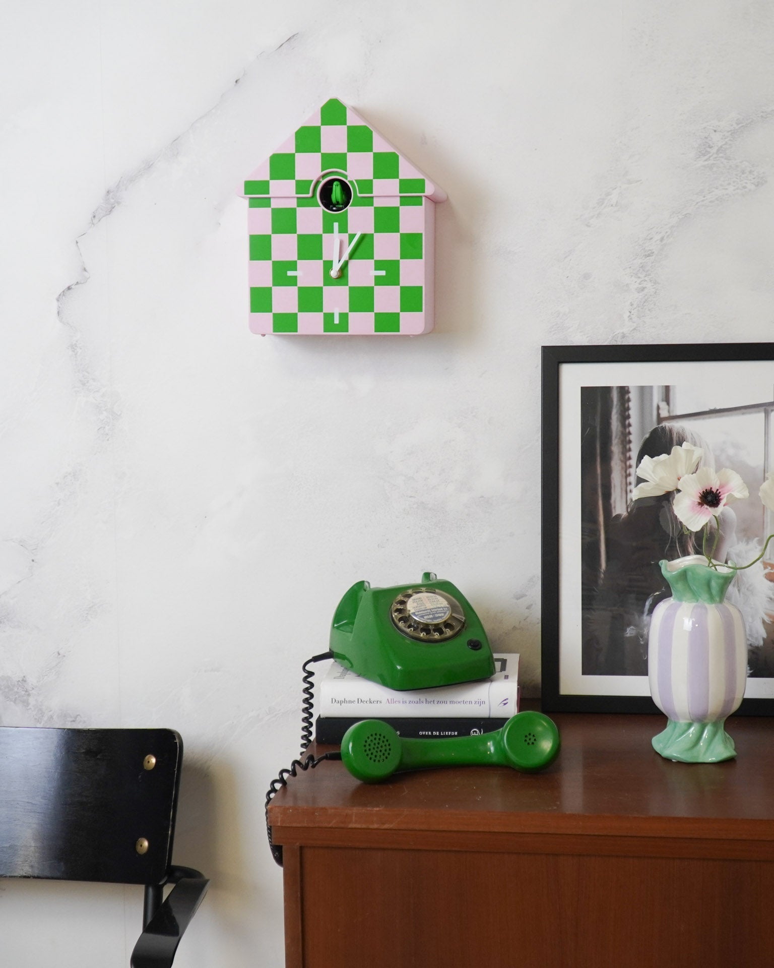 Cucù - Orologio a parete con motivo a scacchiera Verde/Rosa