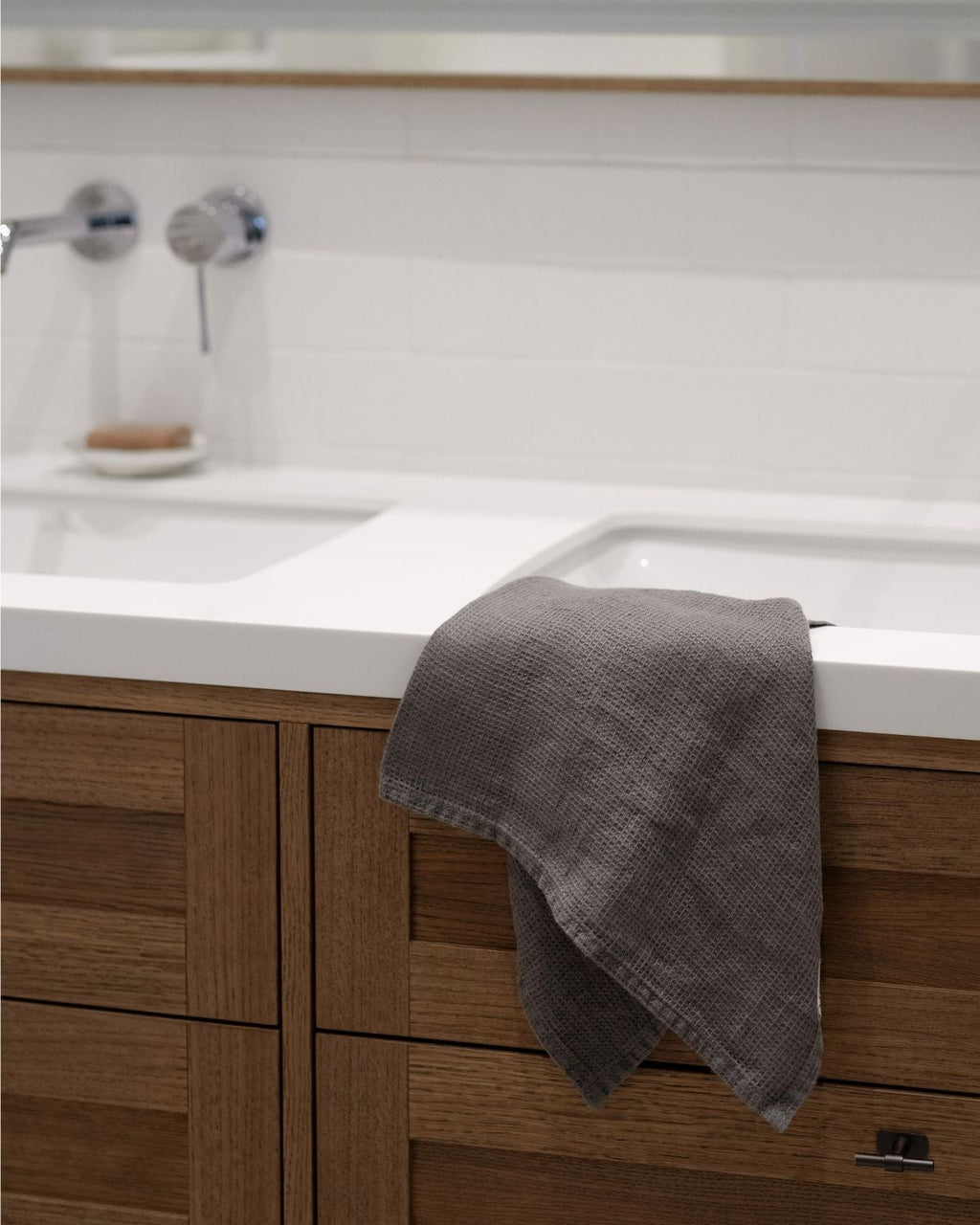 Small Waffle - set 3 asciugamani in lino grigio scuro