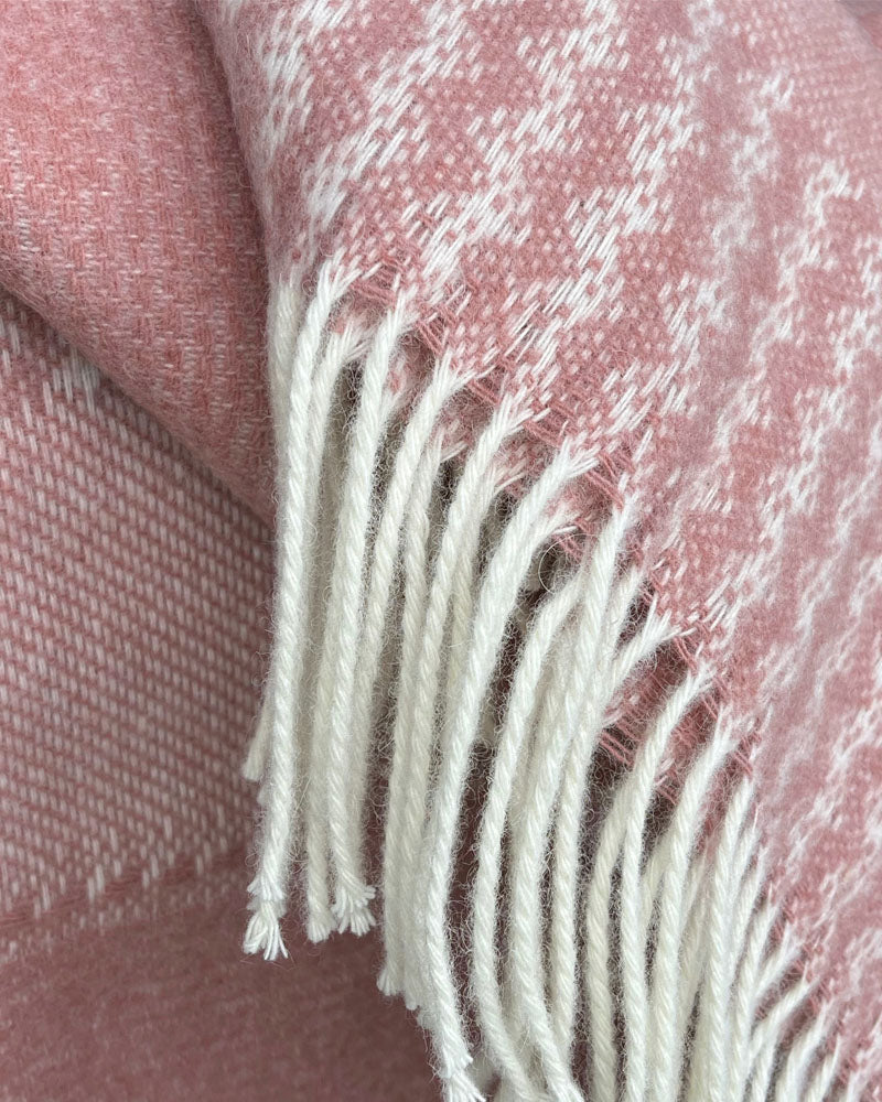 Uptown - plaid rosa in lana, 140 x 200 cm