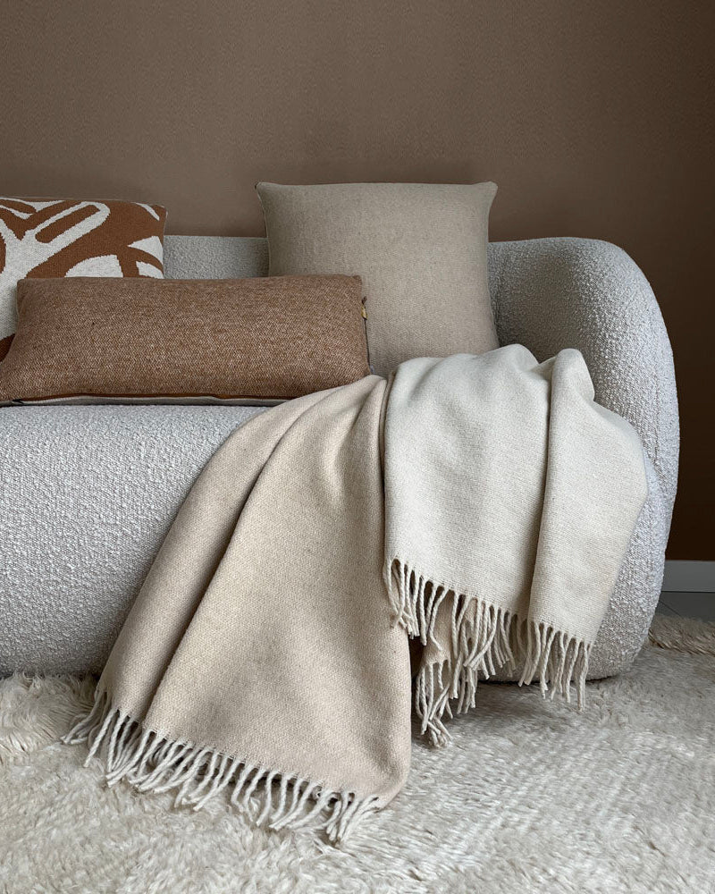 Biagio - cuscino beige reversibile in lana e acrilico riciclato, 50x50 cm