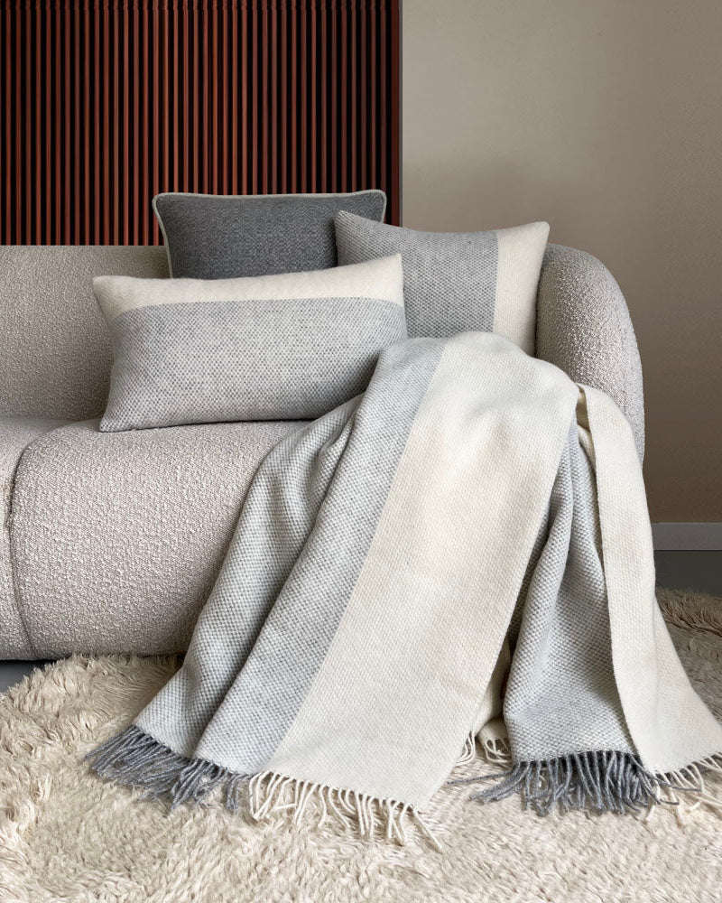 Easy Nature cuscino grigio in lana, 45 x 45 cm