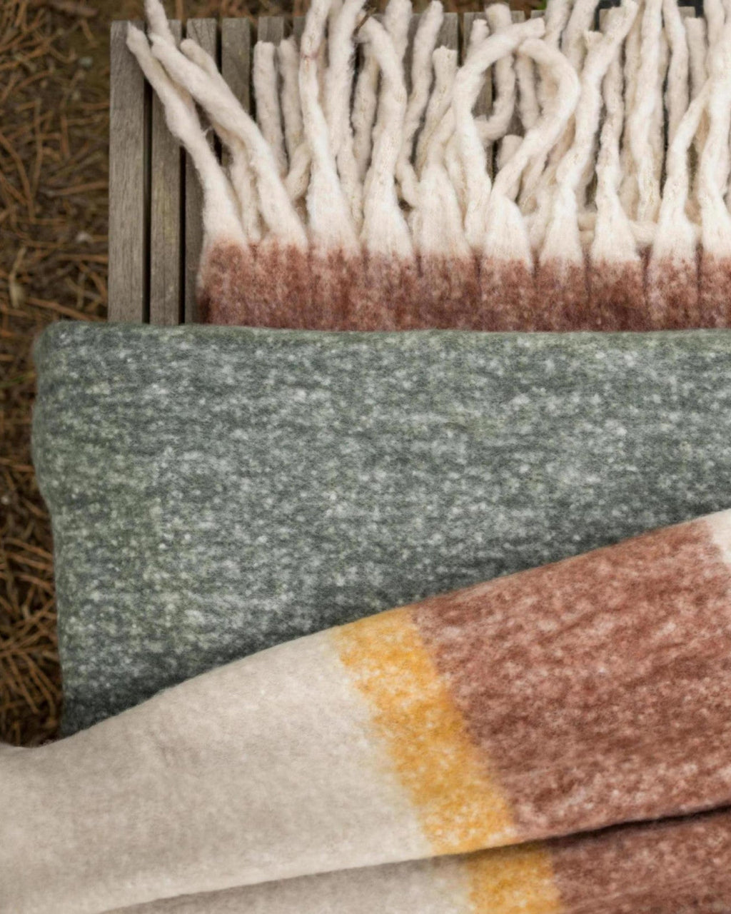 Plaid tinta unita riciclato Isabel Olive 130 X 160