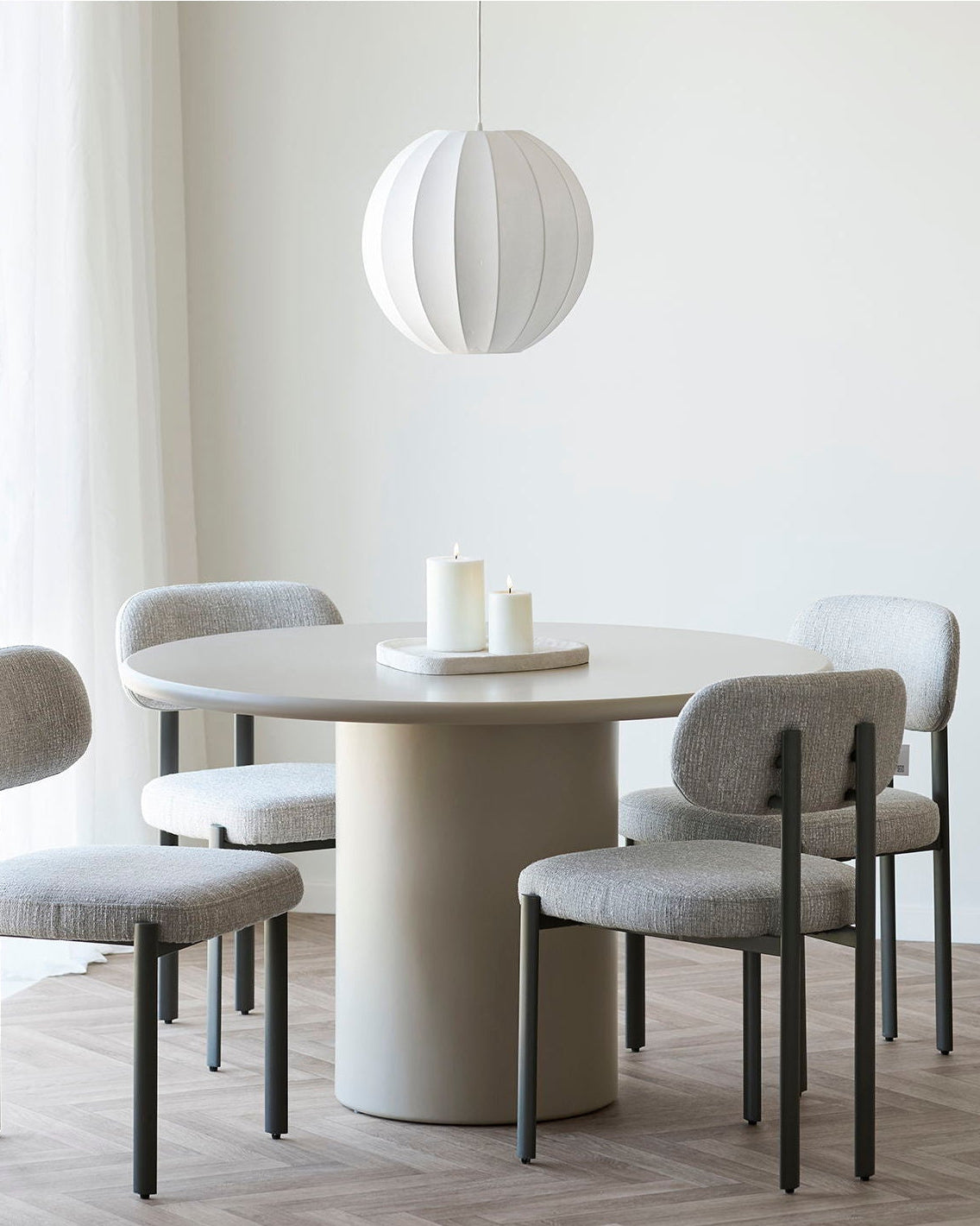 Bill - Vassoio in cemento