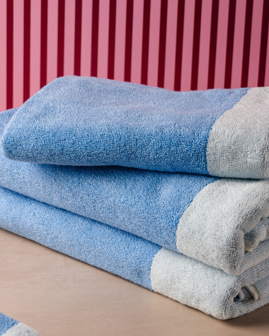 Pixie - Set 2 asciugamani doccia 70x140 cm blu oceano