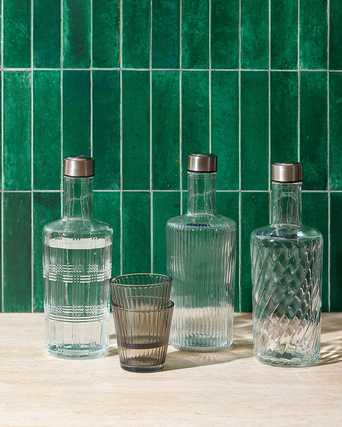 Tap - Caraffa 110 cl con tappo ondulato