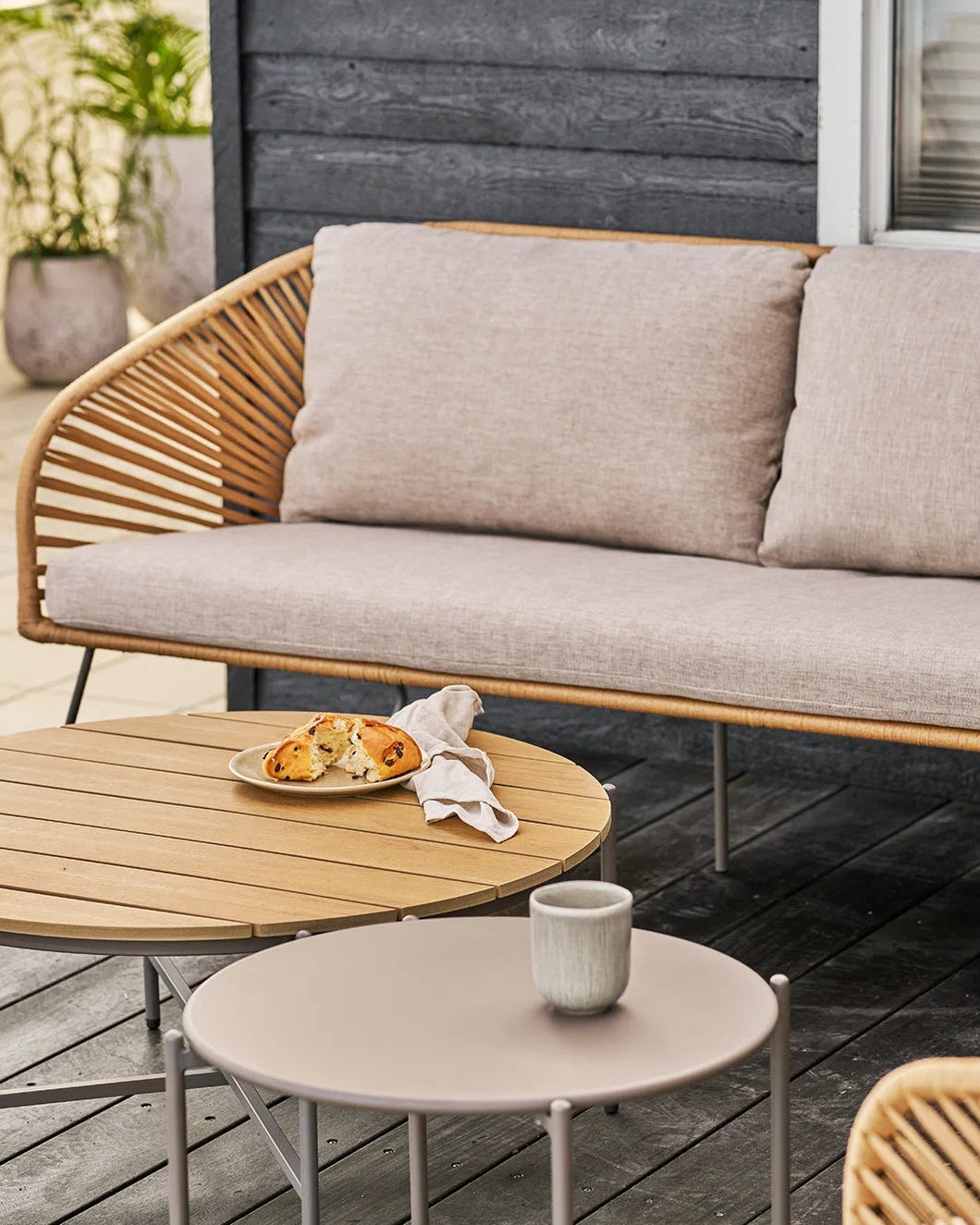 Novella - set da giardino beige e sabbia