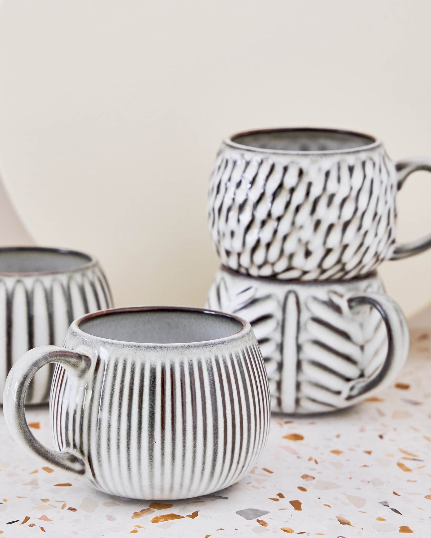 Arto - tazza 40 cl con texture in rilievo