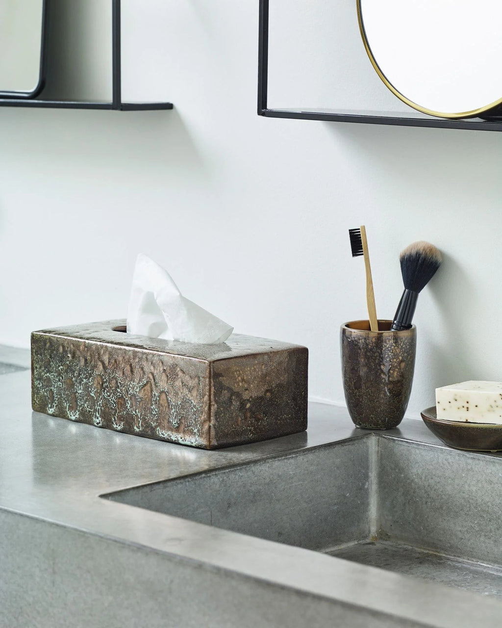 Ugo - Bicchiere porta spazzolini vintage bronze