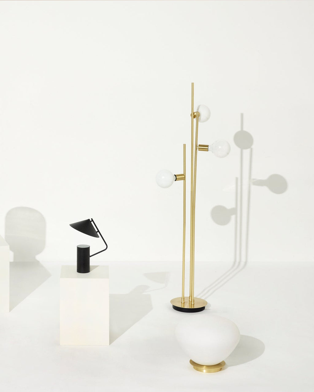 Balance - Lampada da terra in ottone