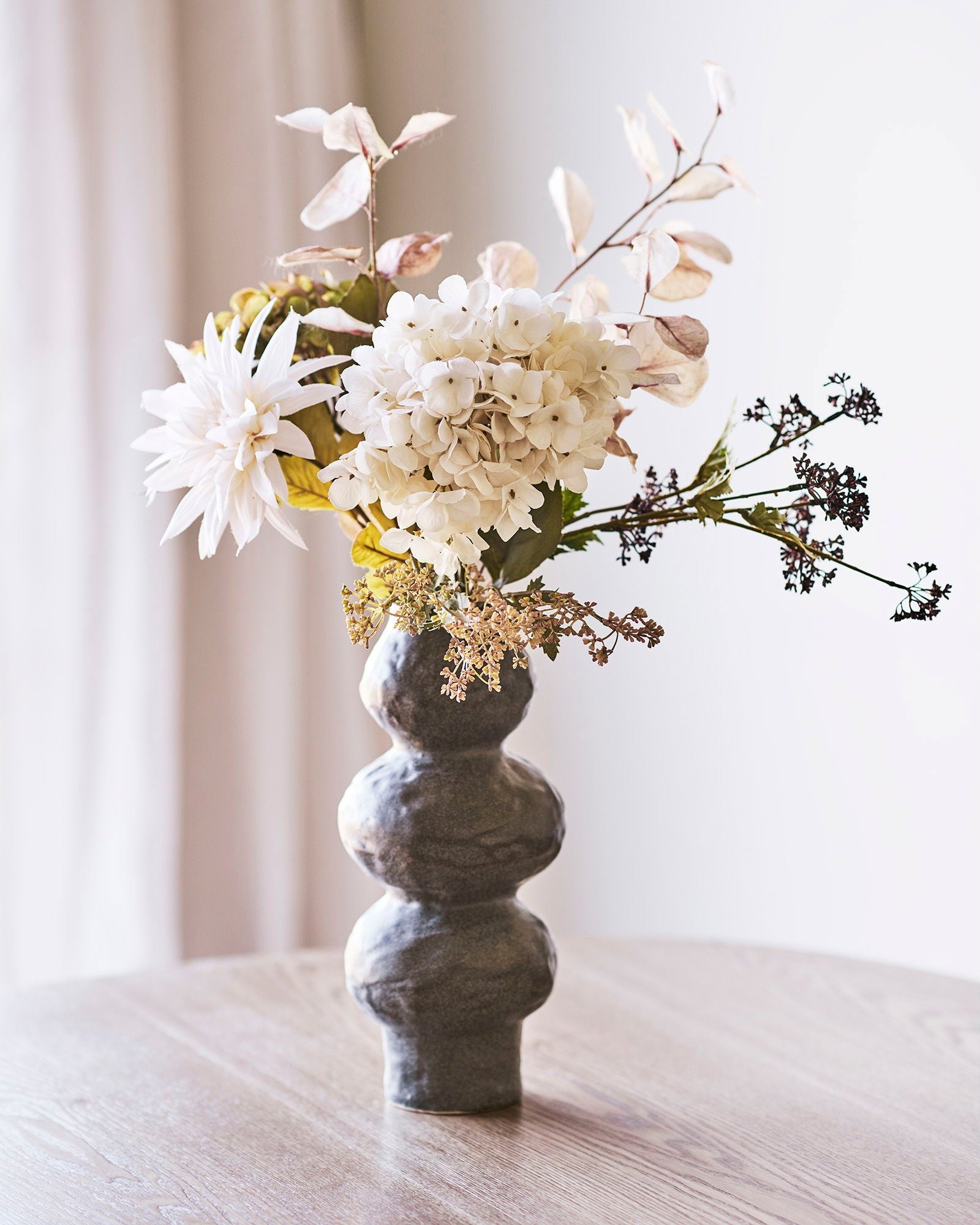 Sia - Bouquet di ortensie