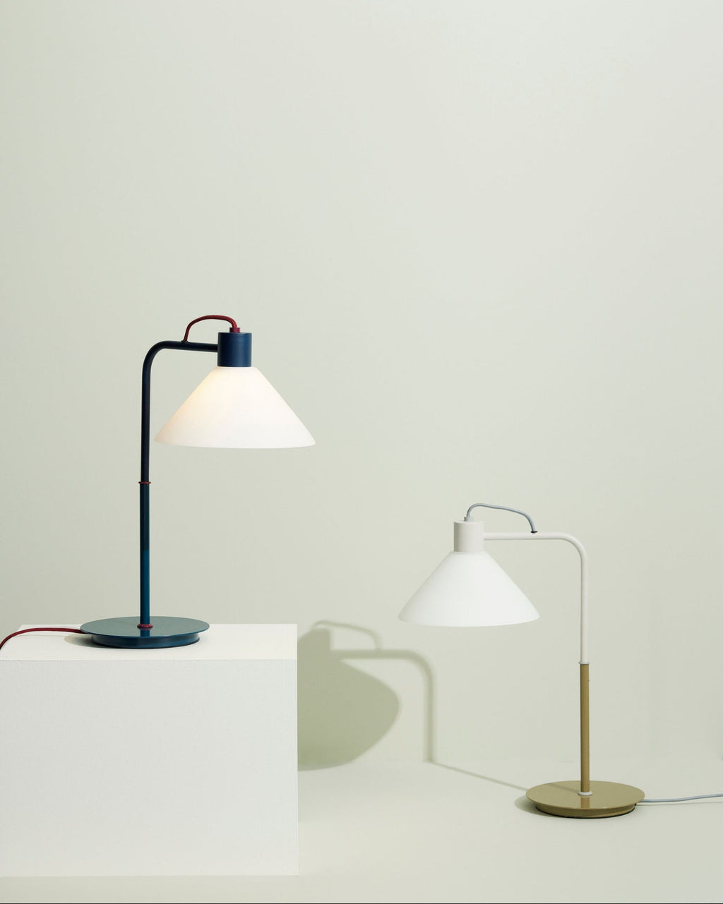 Spot - Lampada da tavolo blu