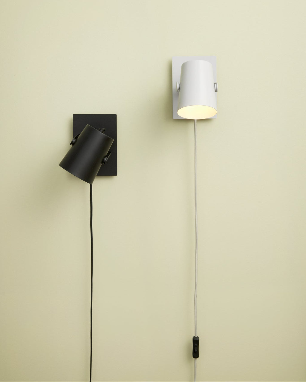 Ardent - Lampada da parete nera