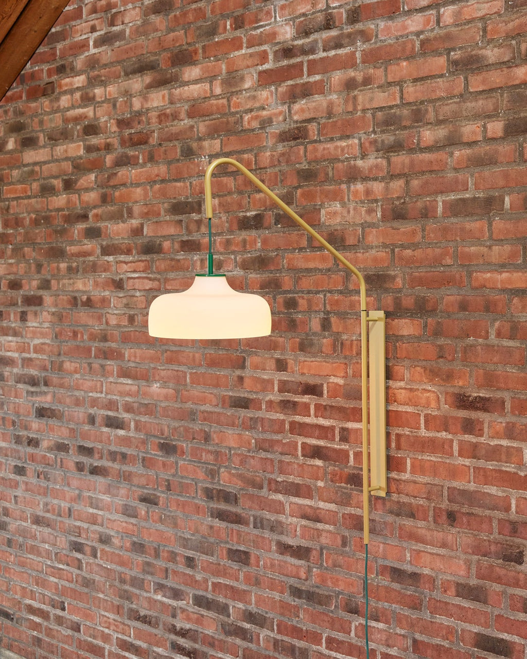Current - Lampada da parete bianca e verde