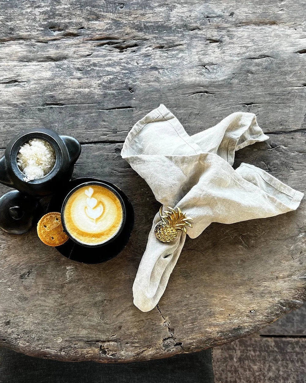 Ananas - Portatovagliolo in ottone dorato