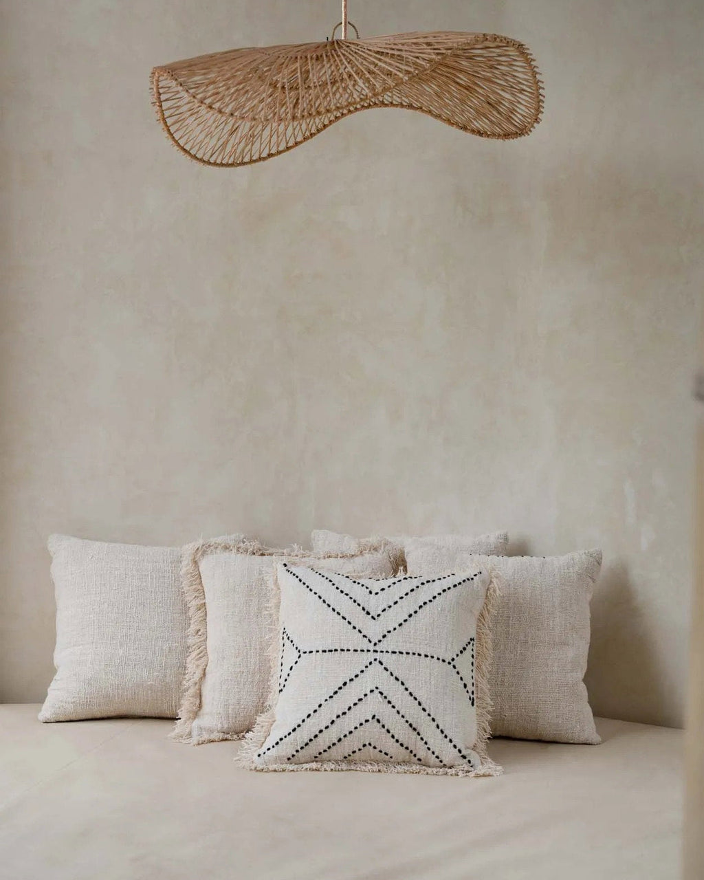 Tribal - Fodera per cuscino in cotone e rafia bianco naturale