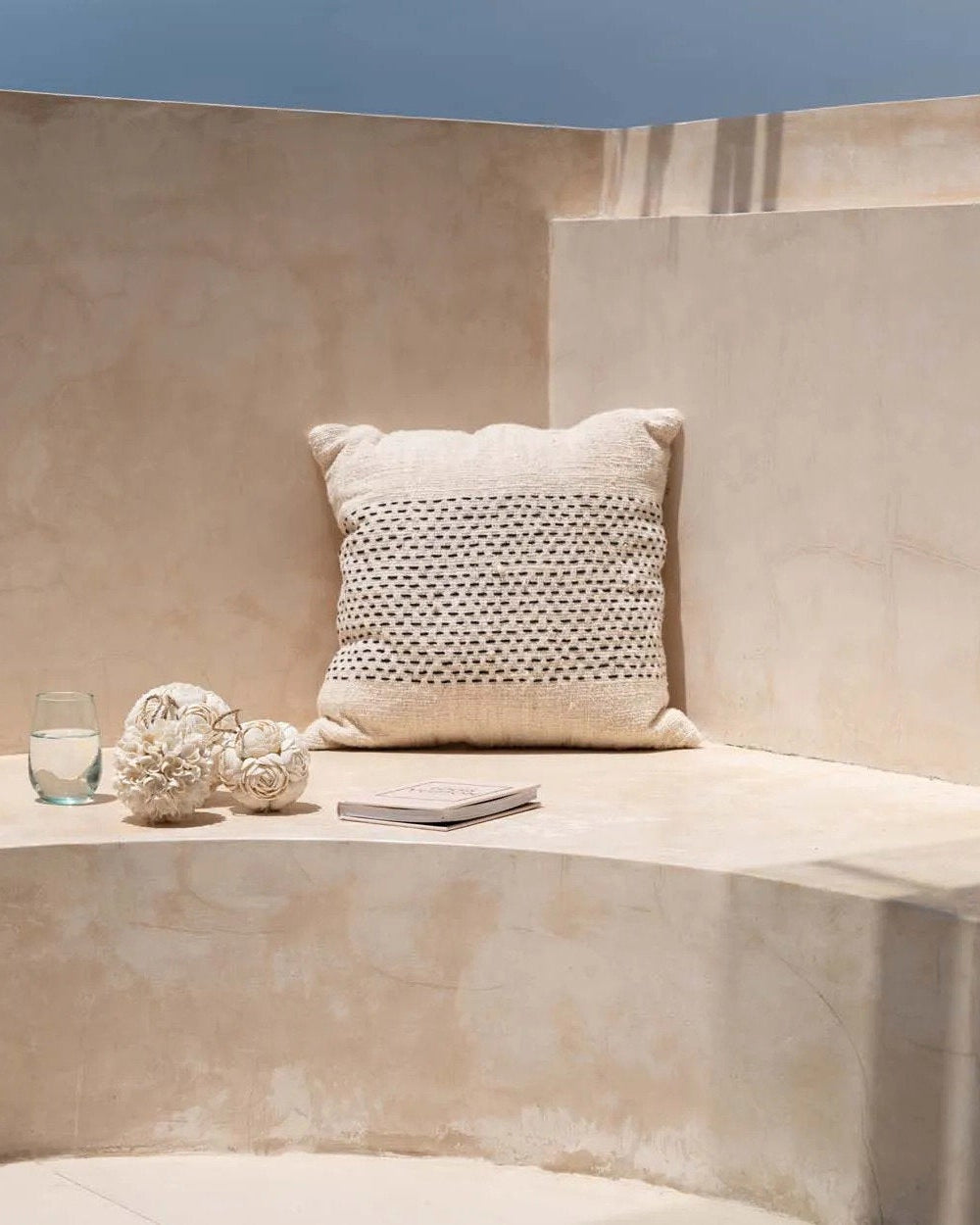 Misty - Copricuscino in cotone tinta naturale e nero