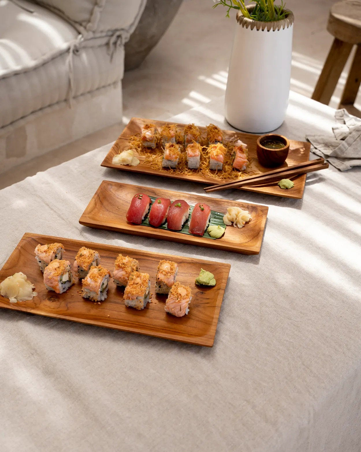 The teak root - Piatto per sushi in teak - M