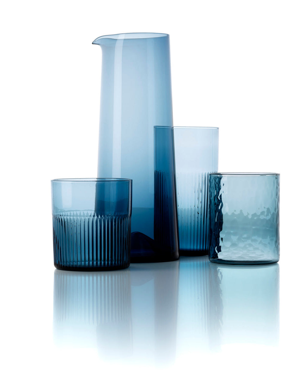 Azure - Caraffa azzurra in vetro riciclato