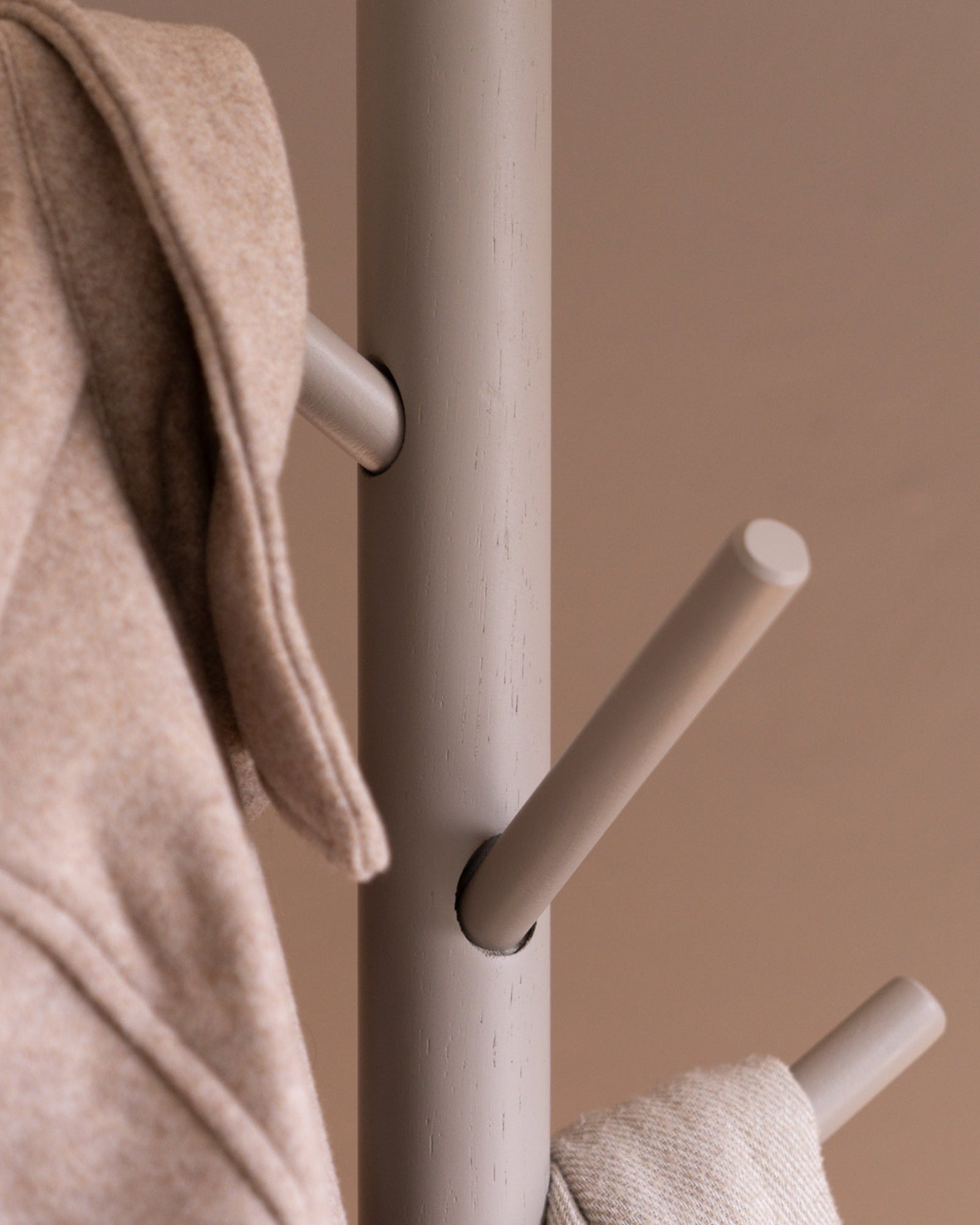 BRO - Appendiabiti moderno in legno