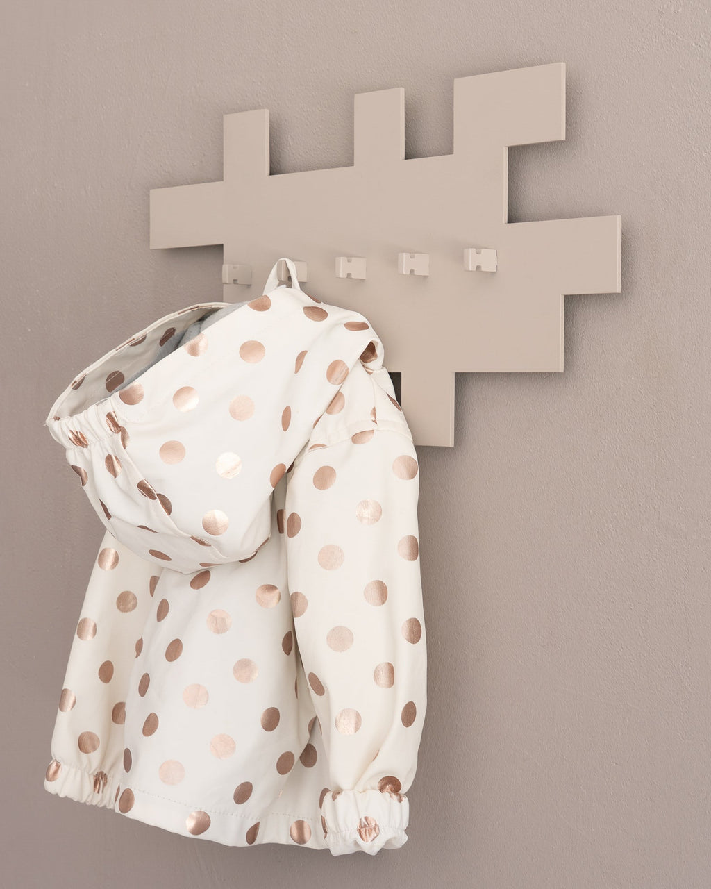 Tetromino - appendiabiti in metallo beige, modulare