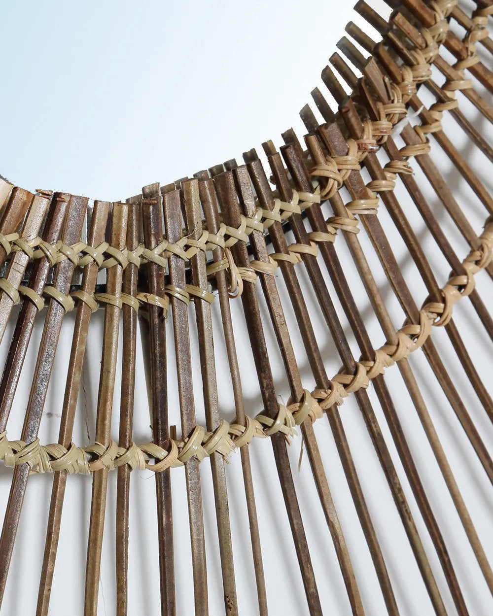 Tropicale L - Specchio a raggiera in rattan