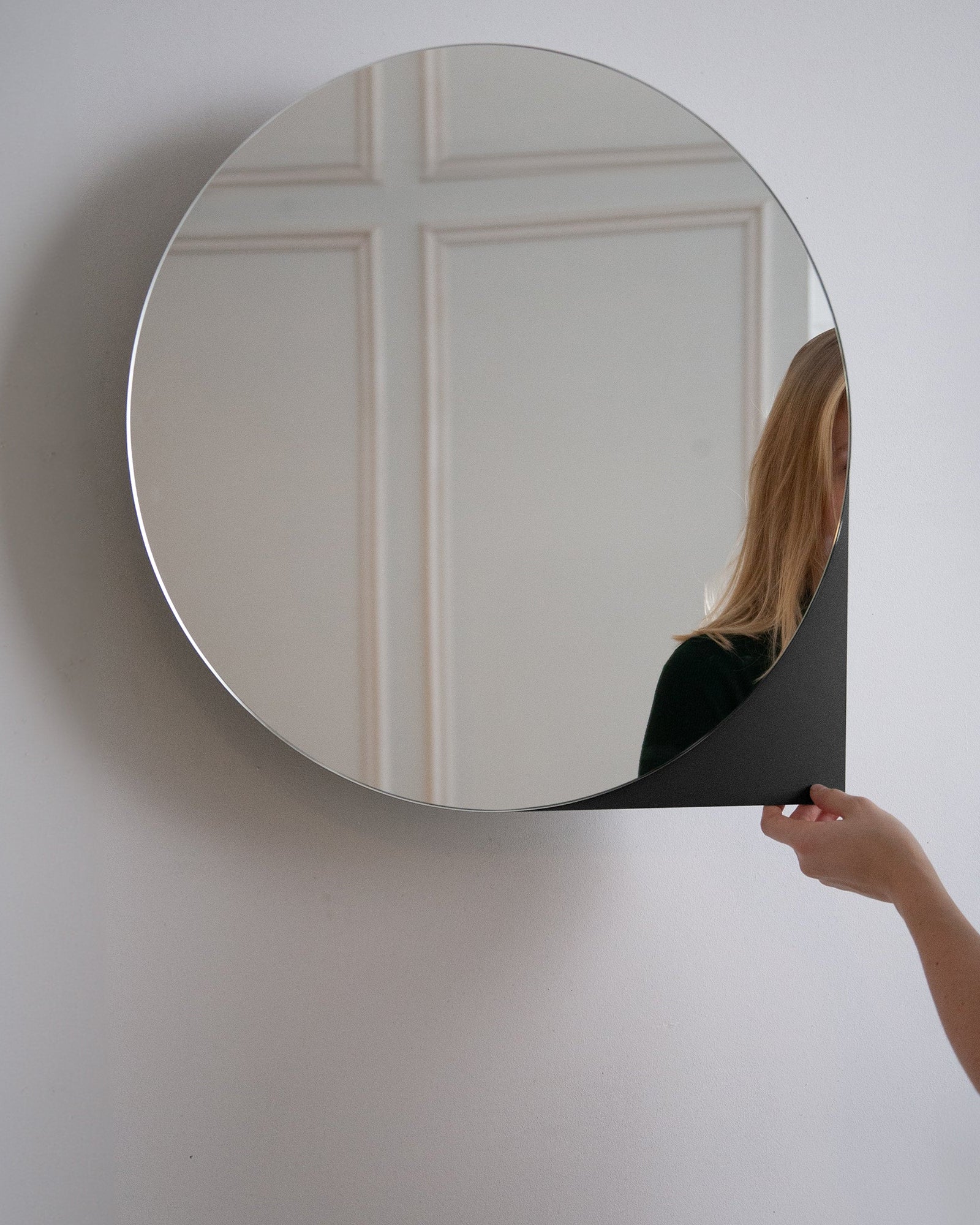 Sonnet L - Specchio da parete con mobile integrato