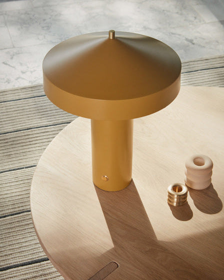 Hatto - Lampada da tavolo, senape