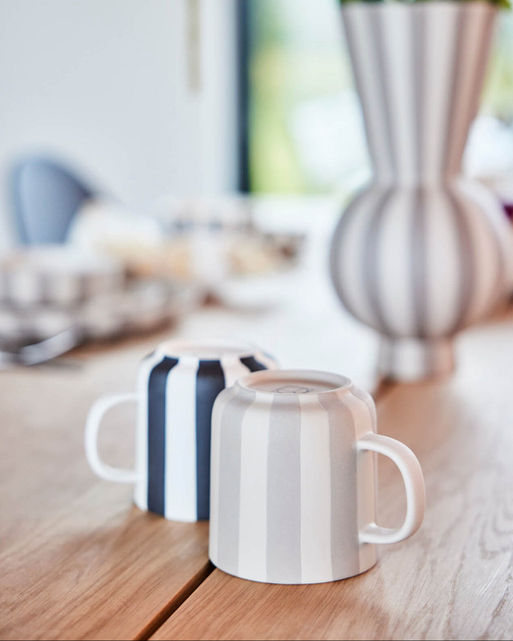 Toppu - Tazza in ceramica a righe beige