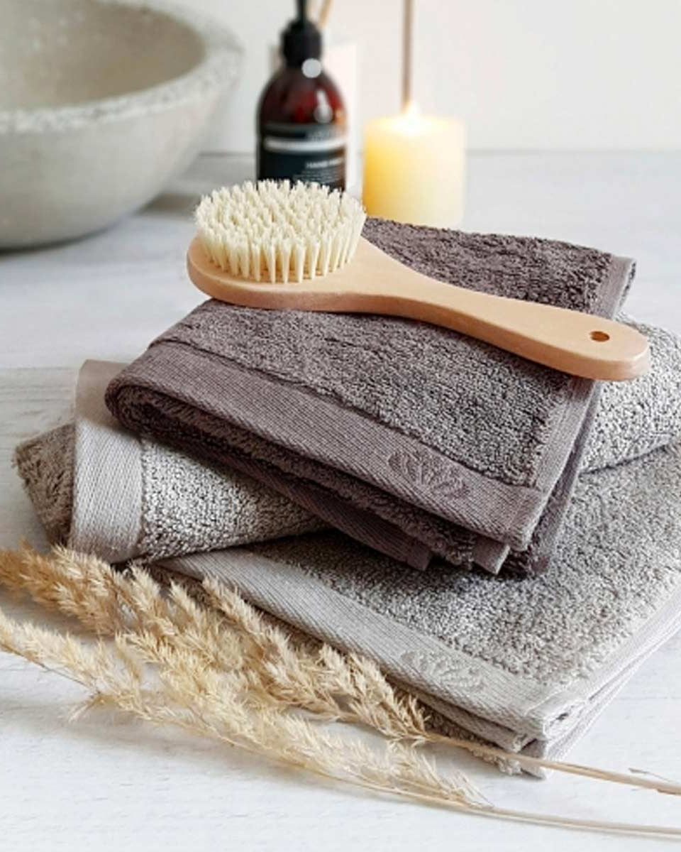 Asciugamani colori neutri