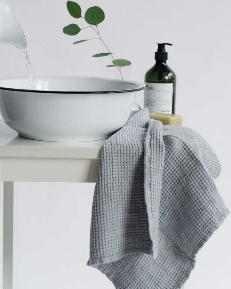 Asciugamani grigio chiaro
