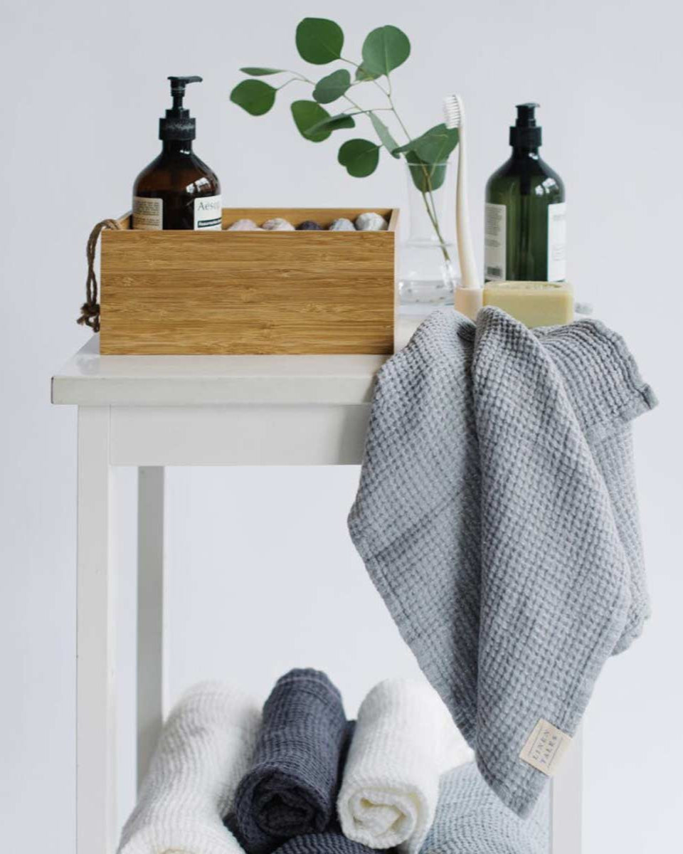 Asciugamani in lino grigi