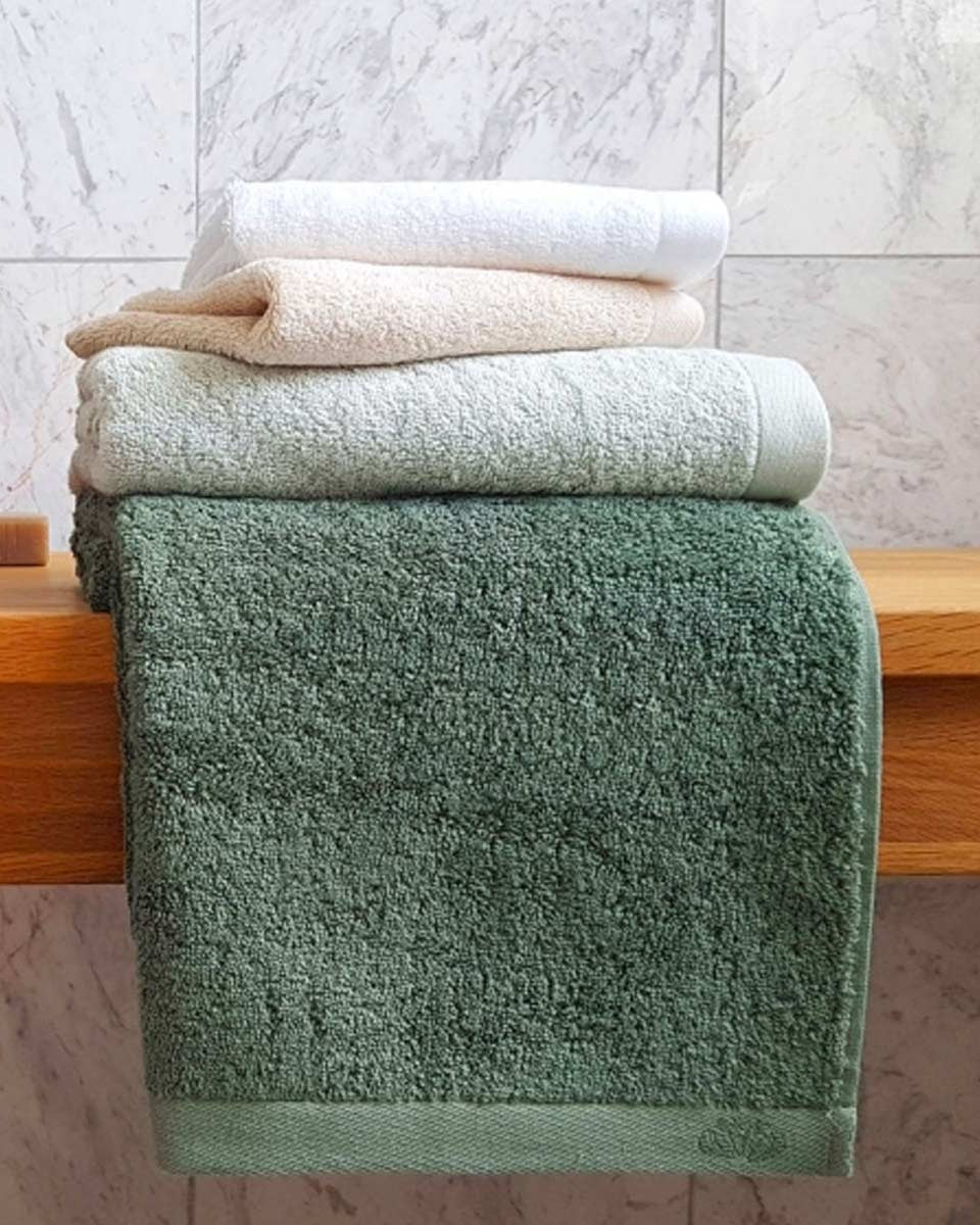 Asciugamano verde in cotone e modal