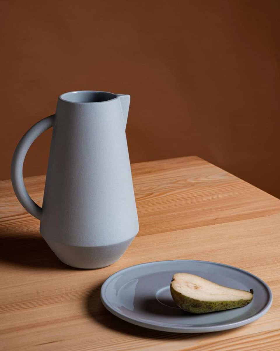 Caraffa da tavola in ceramica