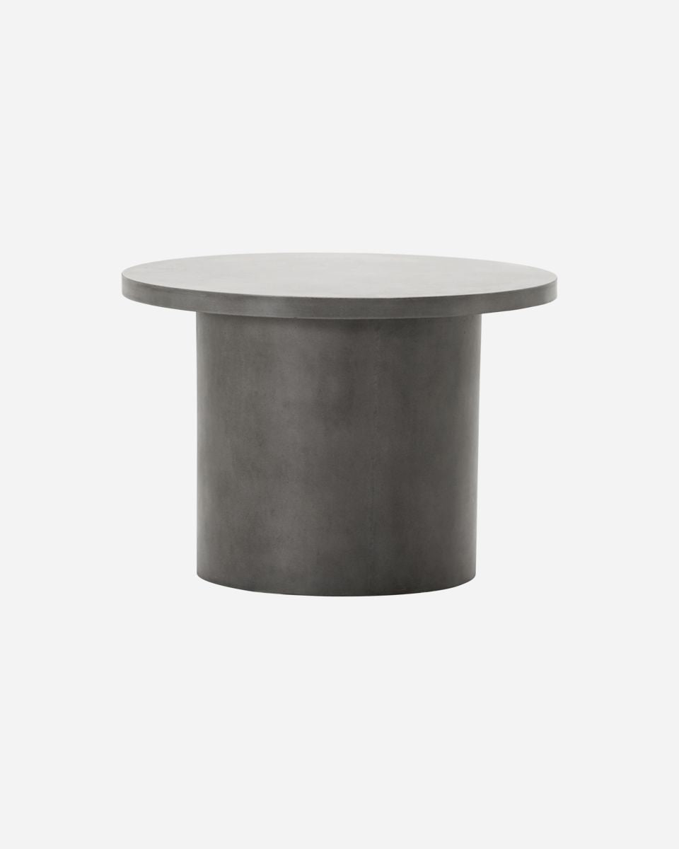 Coffee table in cemento grigio