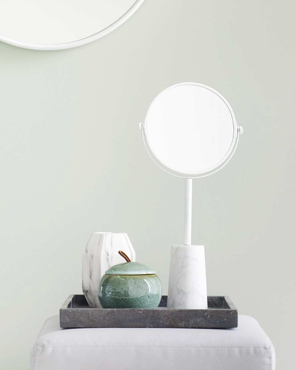 Contenitore per il bagno 