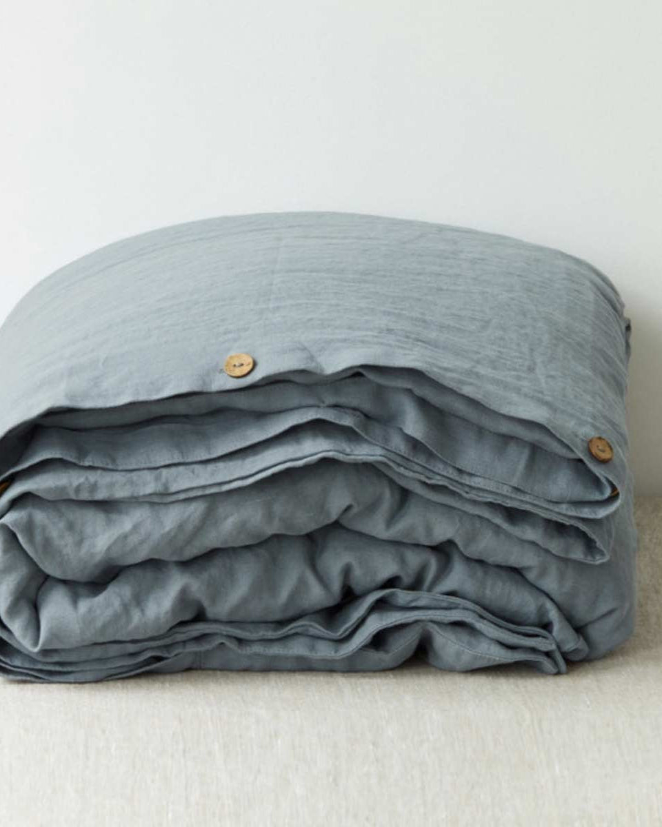 Copripiumino azzurro polvere in puro lino