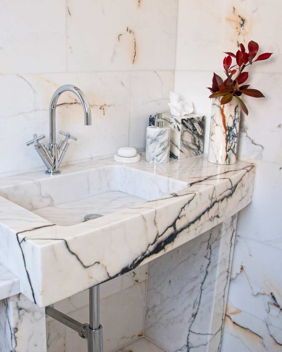 Dispenser elegante bagno