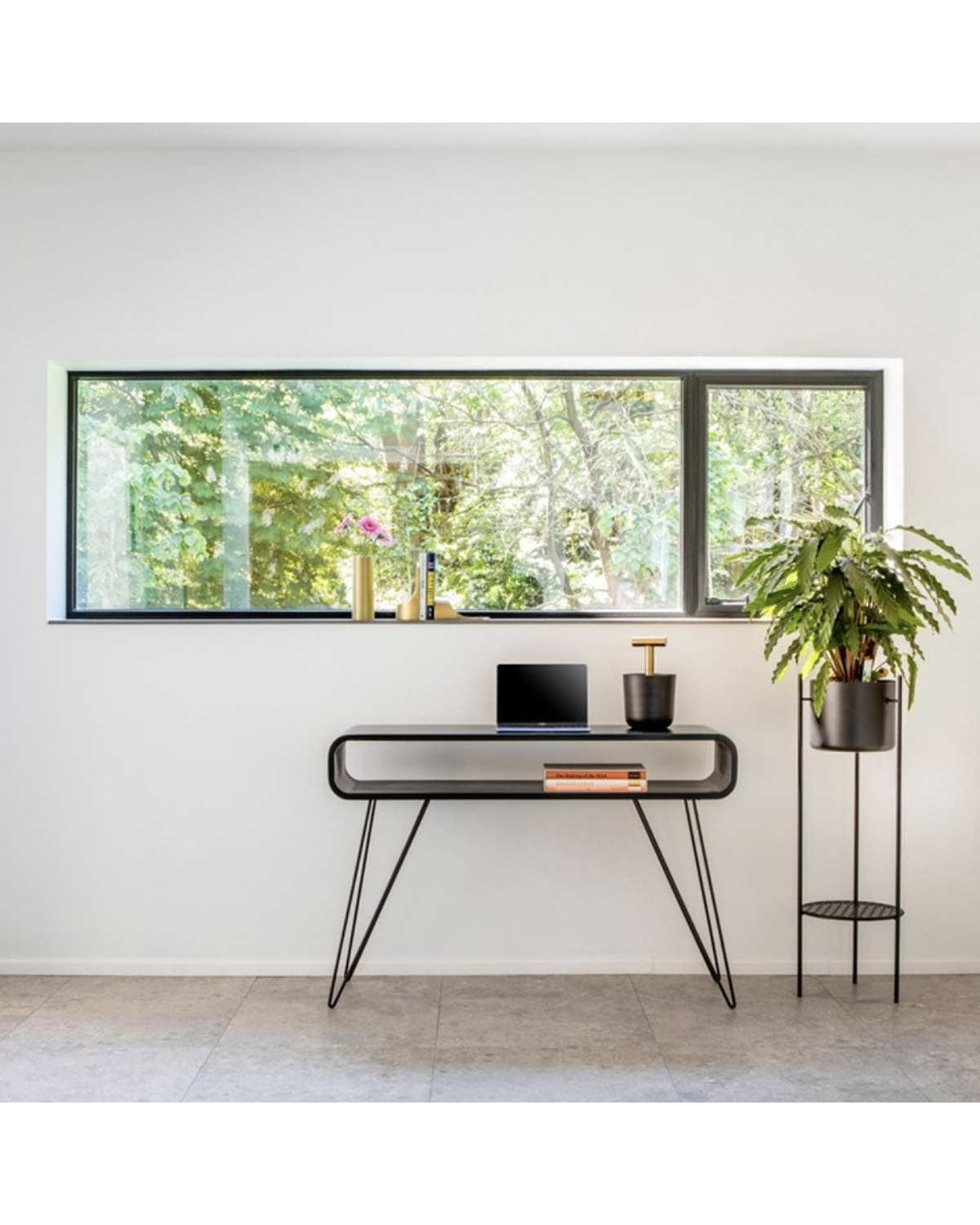 Metro - scrivania consolle nera