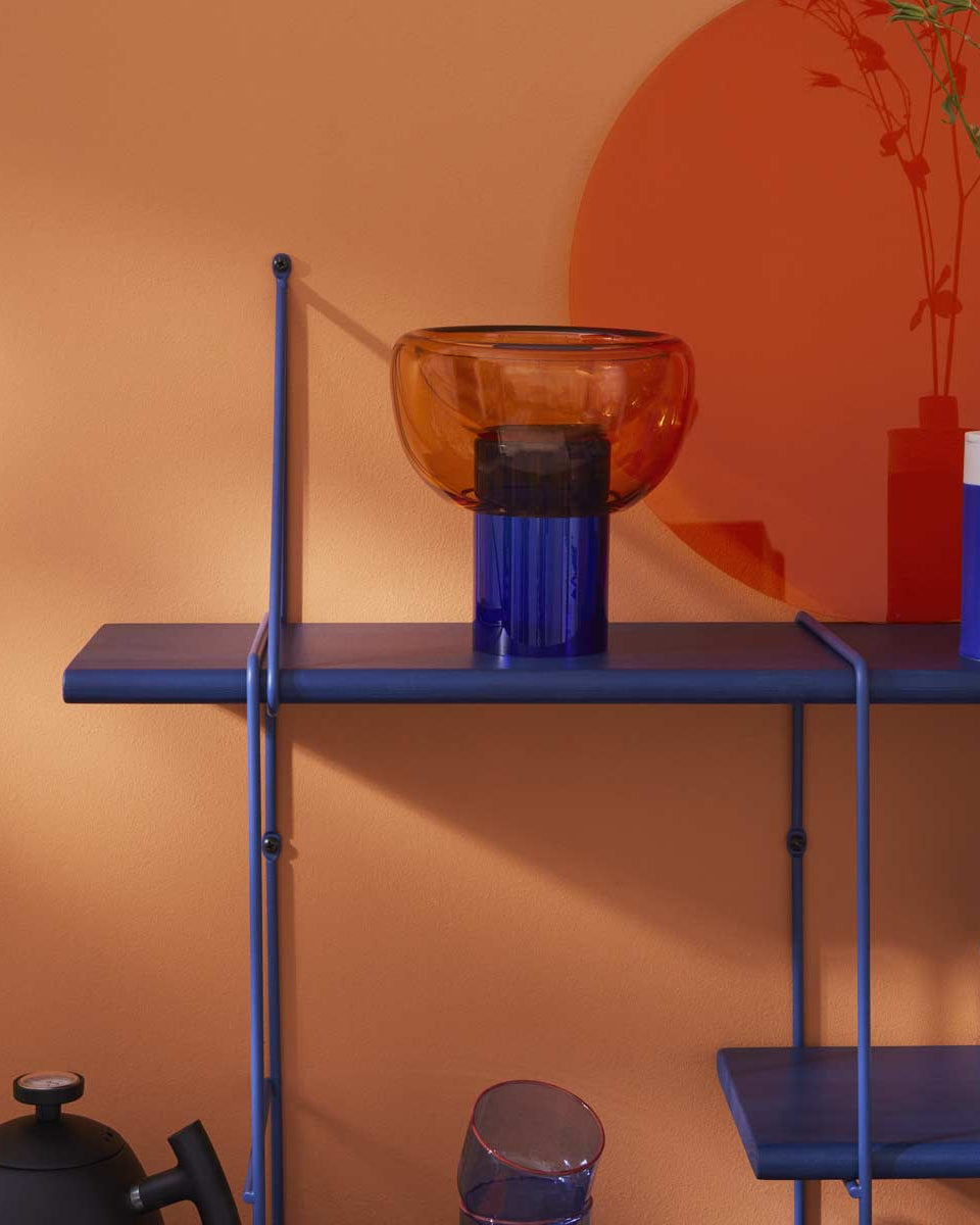 Libreria blu in faggio e metallo