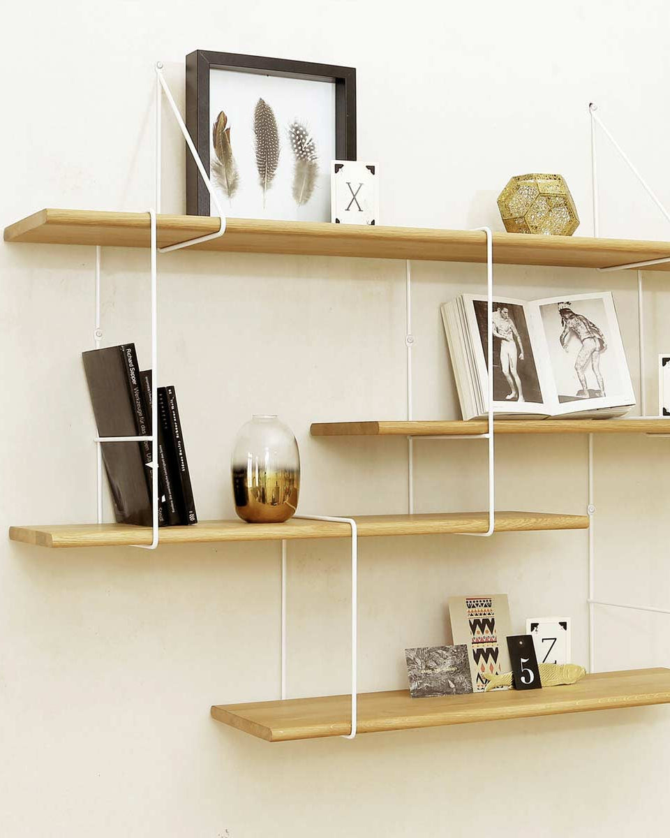 Libreria moderna di legno di rovere