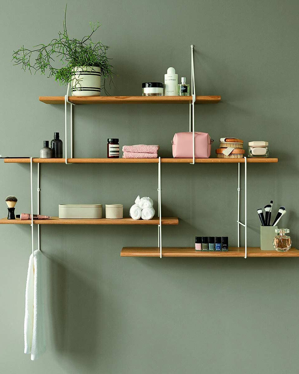 Libreria in rovere e metallo bianco